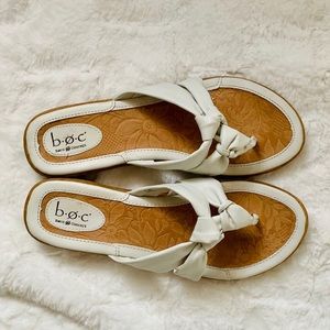 b.o.c. White sandals, women's 9